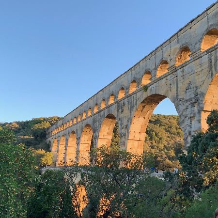 Le Patio Du Murier Vers-Pont-du-Gard Eksteriør billede