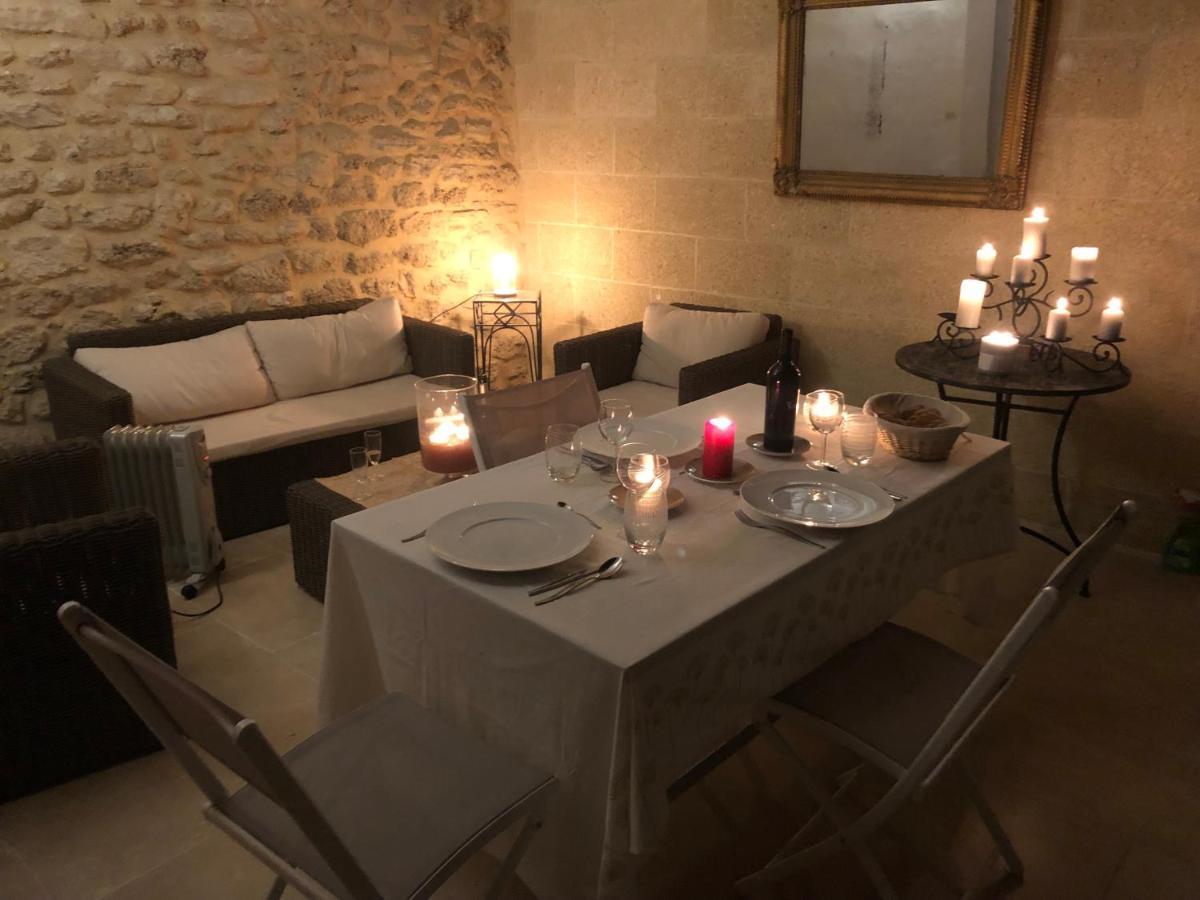 Le Patio Du Murier Vers-Pont-du-Gard Eksteriør billede